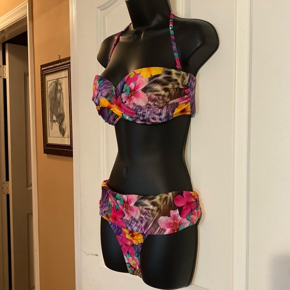 “NANETTE LEPORE” Playa Tropical Floral Bikini - Picture 8 of 15